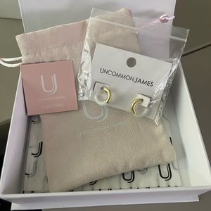 Uncommon James_ Split Personality Huggies